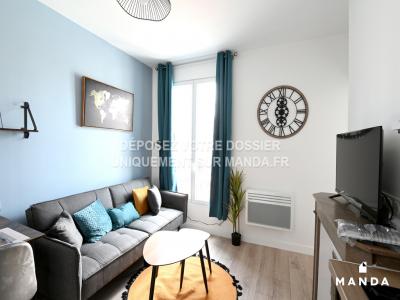 For rent Courbevoie 3 rooms 42 m2 Hauts de Seine (92400) photo 0