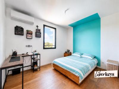 For sale Lambesc 4 rooms 124 m2 Bouches du Rhone (13410) photo 4