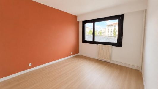 For sale Nancy 3 rooms 74 m2 Meurthe et moselle (54000) photo 3