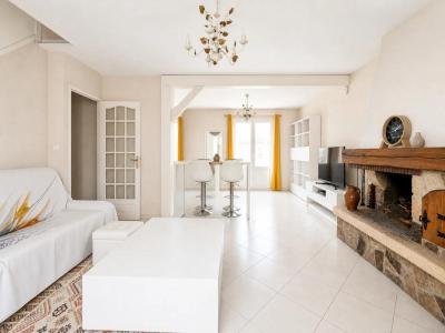 For sale Bordes 6 rooms 137 m2 Loiret (45460) photo 4