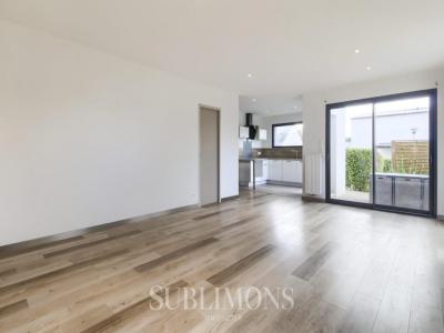 For sale Berric 4 rooms 90 m2 Morbihan (56230) photo 2