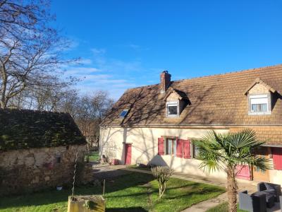 For sale VILLAGE 5 rooms 106 m2 Allier (03370) photo 0
