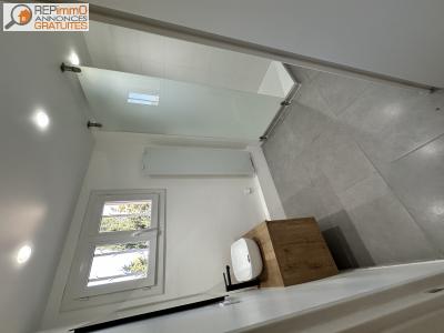 Louer Appartement 81 m2 Villeneuve-les-avignon