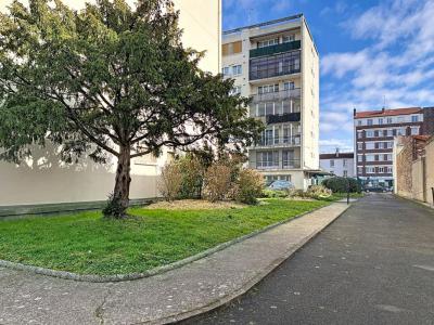 For sale Villejuif 1 room 40 m2 Val de Marne (94800) photo 3