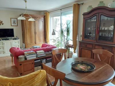 For sale Rostrenen 6 rooms 145 m2 Cotes d'armor (22110) photo 1