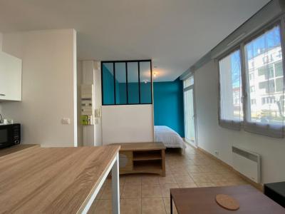 For rent Nantes 1 room 23 m2 Loire atlantique (44300) photo 0