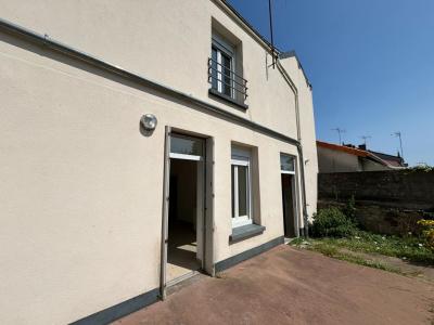 For sale Renaudiere SEVREMOINE 5 rooms 111 m2 Maine et loire (49450) photo 3