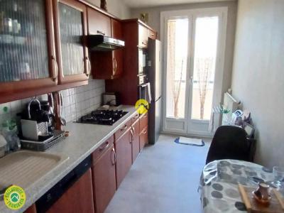 For sale Montlucon 3 rooms 63 m2 Allier (03100) photo 0