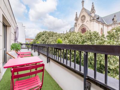 For sale Lyon-6eme-arrondissement 4 rooms 80 m2 Rhone (69006) photo 2