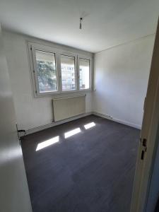 For rent Roche-la-moliere 4 rooms 71 m2 Loire (42230) photo 4