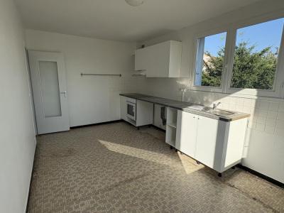 For rent Clermont-ferrand 6 rooms 99 m2 Puy de dome (63100) photo 0