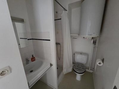 For sale Nantes 1 room 28 m2 Loire atlantique (44000) photo 3