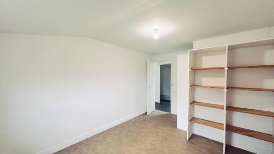 Louer Maison Pugnac 790 euros