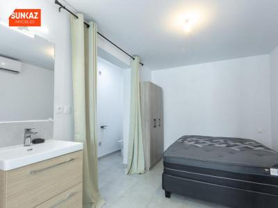 For rent Saint-pierre 1 room 20 m2 Reunion (97410) photo 1