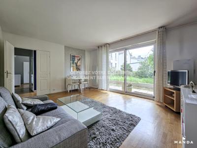 For rent Suresnes 2 rooms 46 m2 Hauts de Seine (92150) photo 0