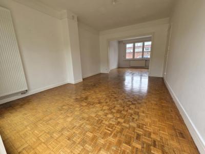 For sale Cambrai 5 rooms 100 m2 Nord (59400) photo 3