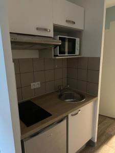 For rent Franqueville-saint-pierre 1 room 20 m2 Seine maritime (76520) photo 2