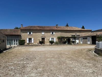 For sale CHEF-BOUTONNE 12 rooms 400 m2 Deux sevres (79190) photo 0