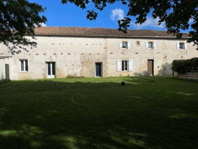 For sale CHEF-BOUTONNE 12 rooms 400 m2 Deux sevres (79190) photo 1