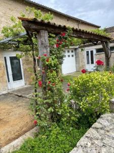 For sale CHEF-BOUTONNE 12 rooms 400 m2 Deux sevres (79190) photo 4