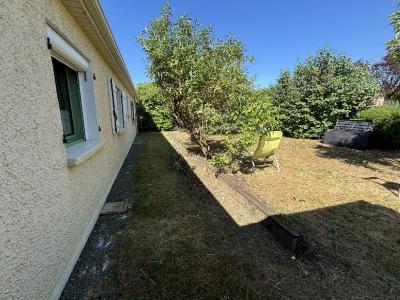 For sale 4 rooms 90 m2 Deux sevres (79210) photo 0