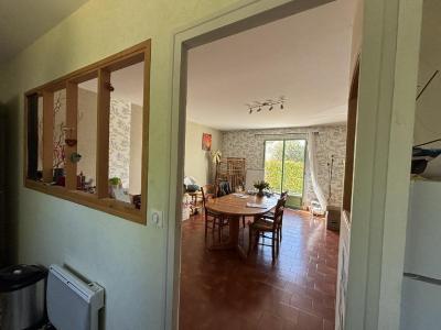 For sale 4 rooms 90 m2 Deux sevres (79210) photo 3
