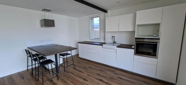 For rent Mouzillon 4 rooms 108 m2 Loire atlantique (44330) photo 2