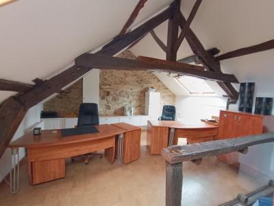 For sale Vannes 20 rooms 1200 m2 Morbihan (56000) photo 4