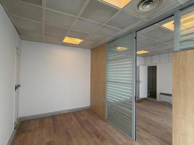 Acheter Commerce 72 m2 Paris-17eme-arrondissement