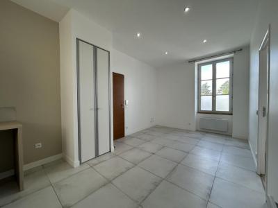 For rent Roanne 2 rooms 36 m2 Loire (42300) photo 0