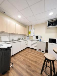 Louer Commerce 76 m2 Colomiers