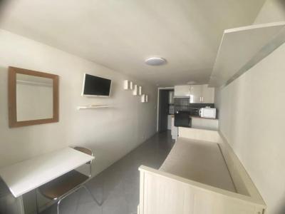 For rent Nimes 1 room 15 m2 Gard (30000) photo 2