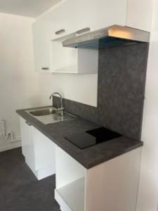 For rent Orry-la-ville 1 room 30 m2 Oise (60560) photo 2