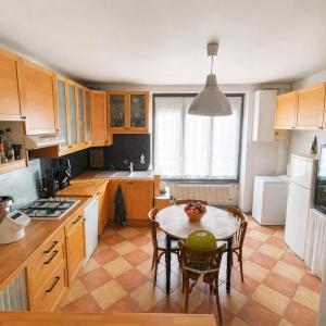 For sale Neuville-sur-saone 4 rooms 116 m2 Rhone (69250) photo 2