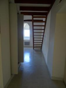 For rent Vezelay 2 rooms 52 m2 Yonne (89450) photo 0