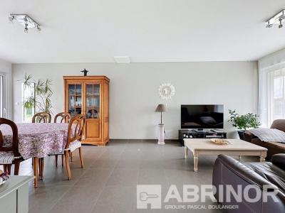For sale Linselles 4 rooms 104 m2 Nord (59126) photo 3