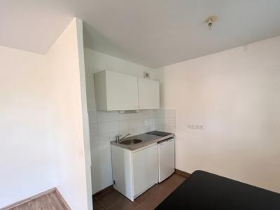 For rent Nantes 2 rooms 40 m2 Loire atlantique (44300) photo 2