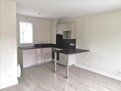 Louer Appartement 34 m2 Brie-comte-robert