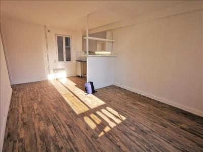 For rent Vincennes 1 room 26 m2 Val de Marne (94300) photo 1
