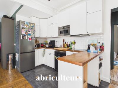 For sale Paris-10eme-arrondissement 3 rooms 64 m2 Paris (75010) photo 4