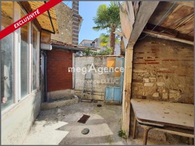 For sale Saint-jean-d'angely 68 m2 Charente maritime (17400) photo 3