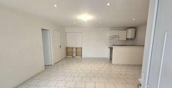 For rent Libourne 2 rooms 47 m2 Gironde (33500) photo 0