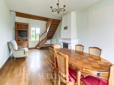 For sale Mauron 7 rooms 110 m2 Morbihan (56430) photo 2
