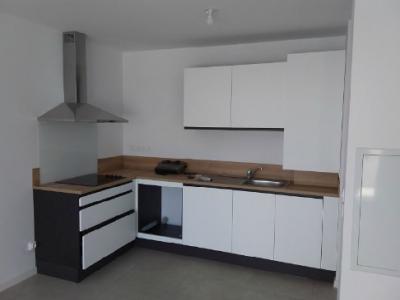 For rent Bayonne 2 rooms 45 m2 Pyrenees atlantiques (64100) photo 0