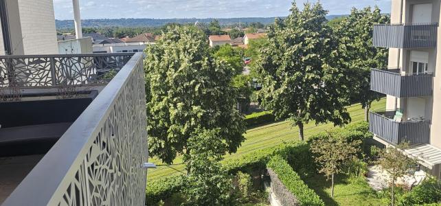 For sale Decines-charpieu 2 rooms 42 m2 Rhone (69150) photo 3