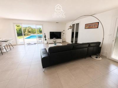 For sale Beausset 5 rooms 130 m2 Var (83330) photo 2