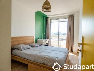 Louer Appartement 10 m2 Bron