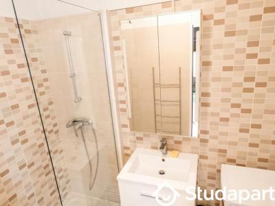 Louer Appartement Bron 545 euros