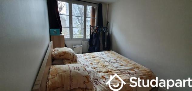 For rent Issy-les-moulineaux 2 rooms 36 m2 Hauts de Seine (92130) photo 1