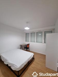 Louer Appartement Saint-etienne-du-rouvray 420 euros